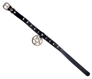 Killernieten Halsband mit Pentagramm