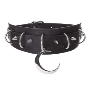 Halsband mit Mondanhänger Halsband mit Mondanhänger