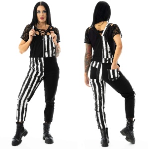 Latzhose Showtime